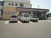 セブンイレブン福山手城店まで357ｍ