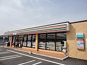 セブンイレブン行橋北泉店まで836ｍ