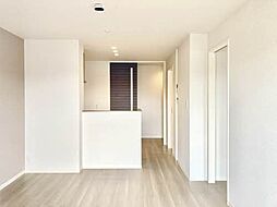 リバーサイド　ハナ A0102 1階1LDKのリビング/ダイニング