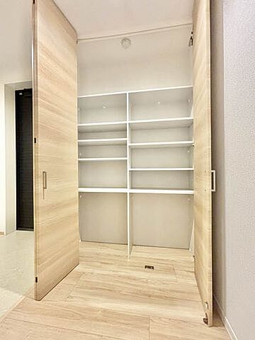 収納
