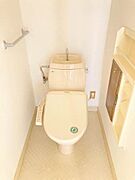 温水洗浄便座のトイレです。