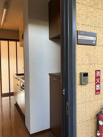 玄関