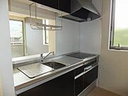 ※部屋により色合いが変わる場合がございます。