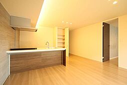 シャーメゾン小坂 A0101 1階1LDKのリビング/ダイニング