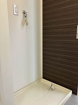 シャーメゾン・スターク_内装_5