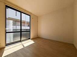 アーデンハイツ A0202 2階1LDKのリビング/ダイニング