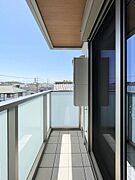 【バルコニー】専用バルコニーで洗濯物が干せます