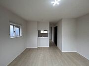 【ＬＤＫ】家族を近くに感じることができる対面キッチンを採用したＬＤＫ