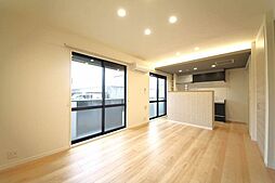 オオスミハイツIII A102 1階1LDKのリビング/ダイニング