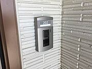 （202）
