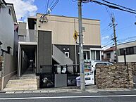 滋賀県大津市大門通12-28：物件画像／シャーメゾンショップ　株式会社エリッツ　大津駅前店
