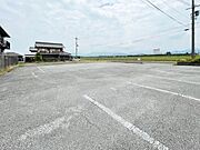 【敷地内駐車場】※空き状況要確認