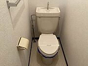 タオル掛けがあります