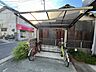 外観：屋根付き駐輪場。