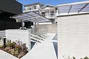 屋根付き駐輪場付きです。