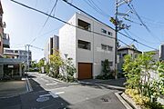 【外観】積水ハウス施工3階建重量鉄骨造マンション♪