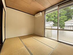 アーバン・ド・ジュネス 205