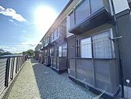 宮城県仙台市泉区泉中央2丁目19-4：物件画像／シャーメゾンショップ　株式会社進和商事　泉中央駅前店