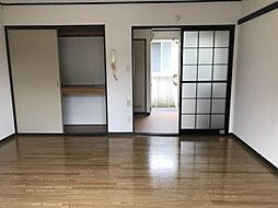 プチ・ラフォーレ 201 2階1Kのリビング/ダイニング