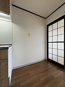 冷蔵庫置き場
