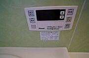 給湯器操作パネルです。