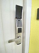 玄関鍵（デジタルロック）