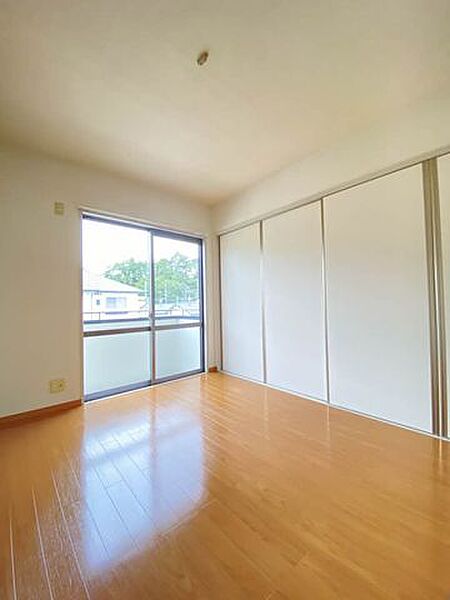 apartment 宮城県名取市小山３丁目6-18
小山の賃貸情報を見る
物件地図