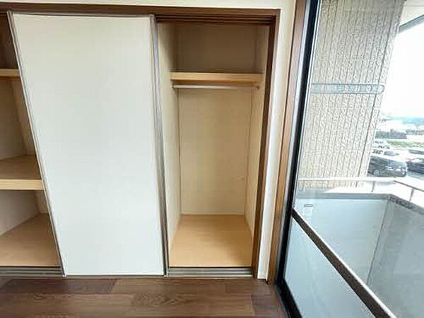 apartment 福島県伊達市保原町字西町185-1
地図を見る