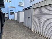 ストッカー
