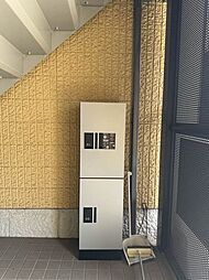 3 / 3