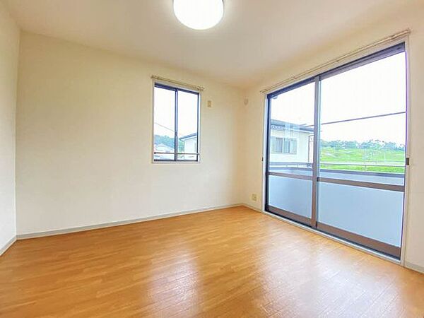 apartment 福島県南相馬市原町区橋本町４丁目12-13
地図を見る