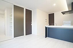 シャーメゾン　コア八日町 203 2階1LDKのリビング/ダイニング