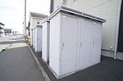 ストッカー