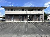 岩手県盛岡市三本柳13-17-41：物件画像／シャーメゾンショップ　株式会社熊谷興産