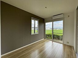 クリスタル・ガーデン　Ｄ 101