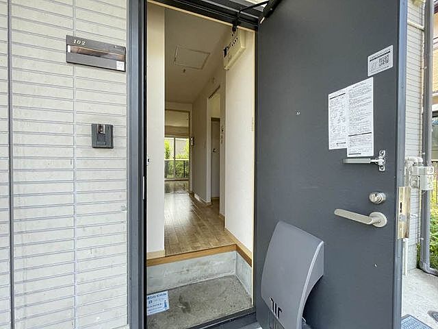 玄関