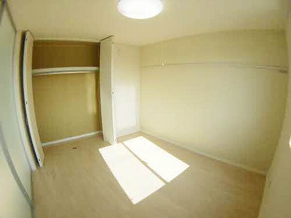 apartment 青森県青森市西大野１丁目12-4
西大野の賃貸情報を見る
物件地図