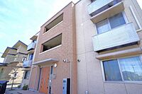 青森県八戸市長根4丁目2-23：物件画像／シャーメゾンショップ　有限会社古川不動産