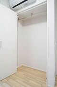 洋室収納