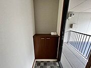 シューズボックス