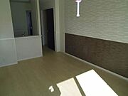 ＬＤＫ☆エコカラットでおしゃれ且つ機能的なお部屋です！！