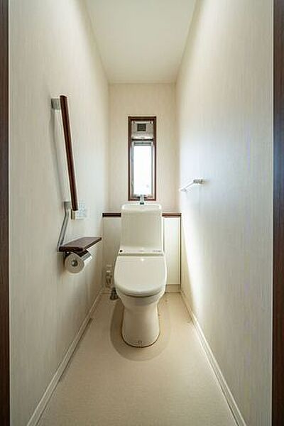 トイレを拡大表示