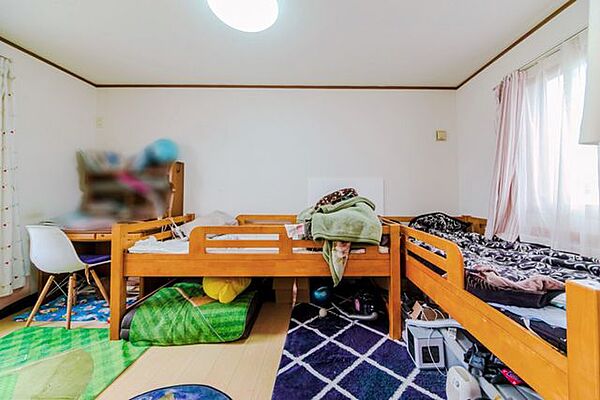 洋室を拡大表示