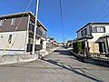 南東側前面道路...