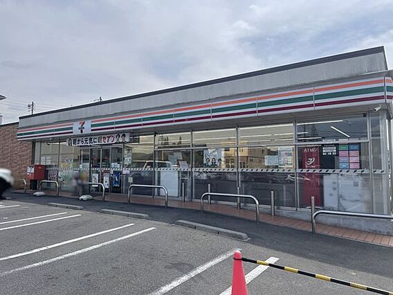 セブンイレブン...