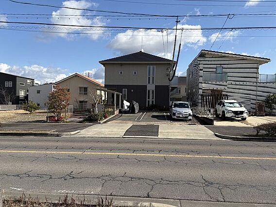 前面道路含む現...
