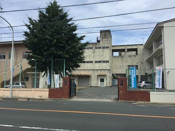 中部中学校 5...