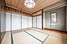 和室：【3階和室/約8.0帖】押入＋床の間付き。3階和室2部屋は、約14.0帖の続き間として利用可能です。