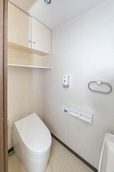 トイレを拡大表示