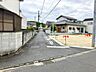 その他：建ぺい率50%、容積率100%。前面道路はアスファルト舗装済です。